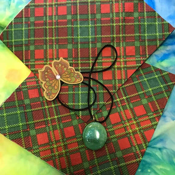 Unique Vintage One of a Kind Handmade Necklace - Picture 6 of 16